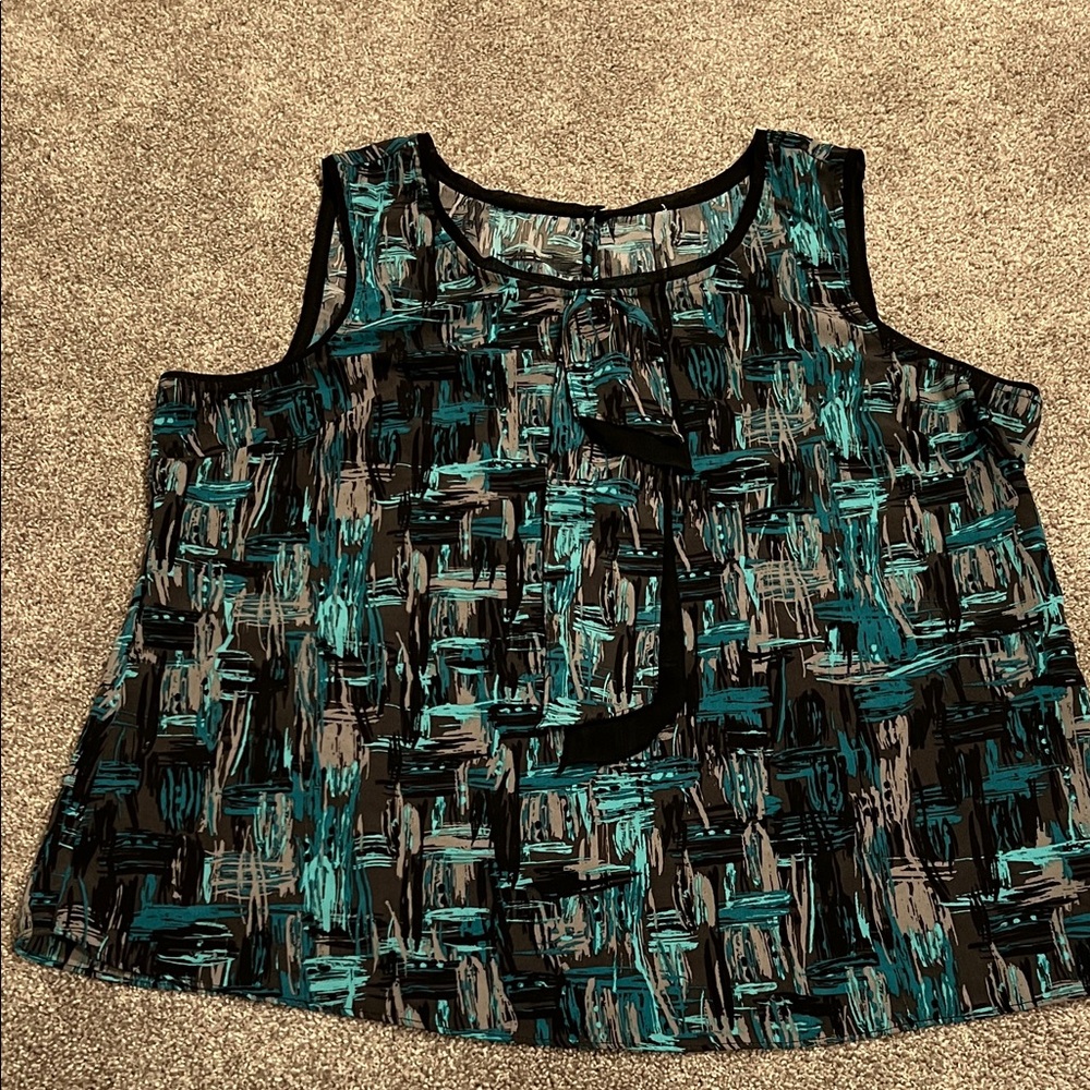 Sleeveless Teal and Black Women's Top
